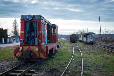 webp file named /photos/img/narrow-gauge-junkyard.webp