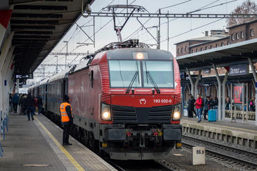 webp file named /photos/img/olomouc-railway-work.webp