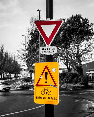 webp file named /photos/img/presence-of-rails.webp