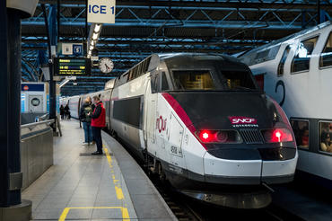 webp file named /photos/img/tgv-pour-rennes.webp